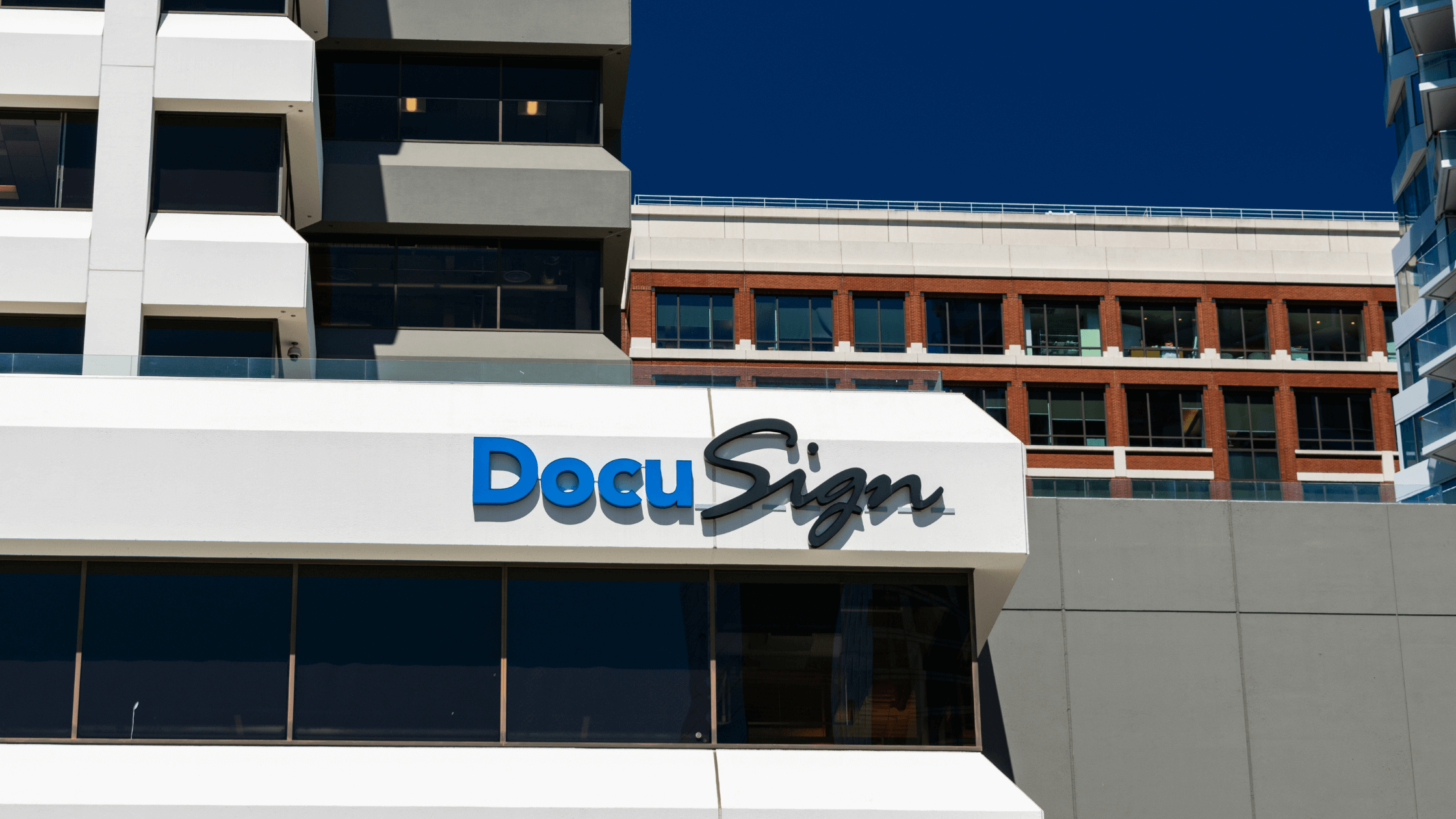Uncover - Are DocuSign Shares Still a Buy After Falling 8%