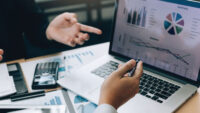 Fundamental analysis stocks Singapore